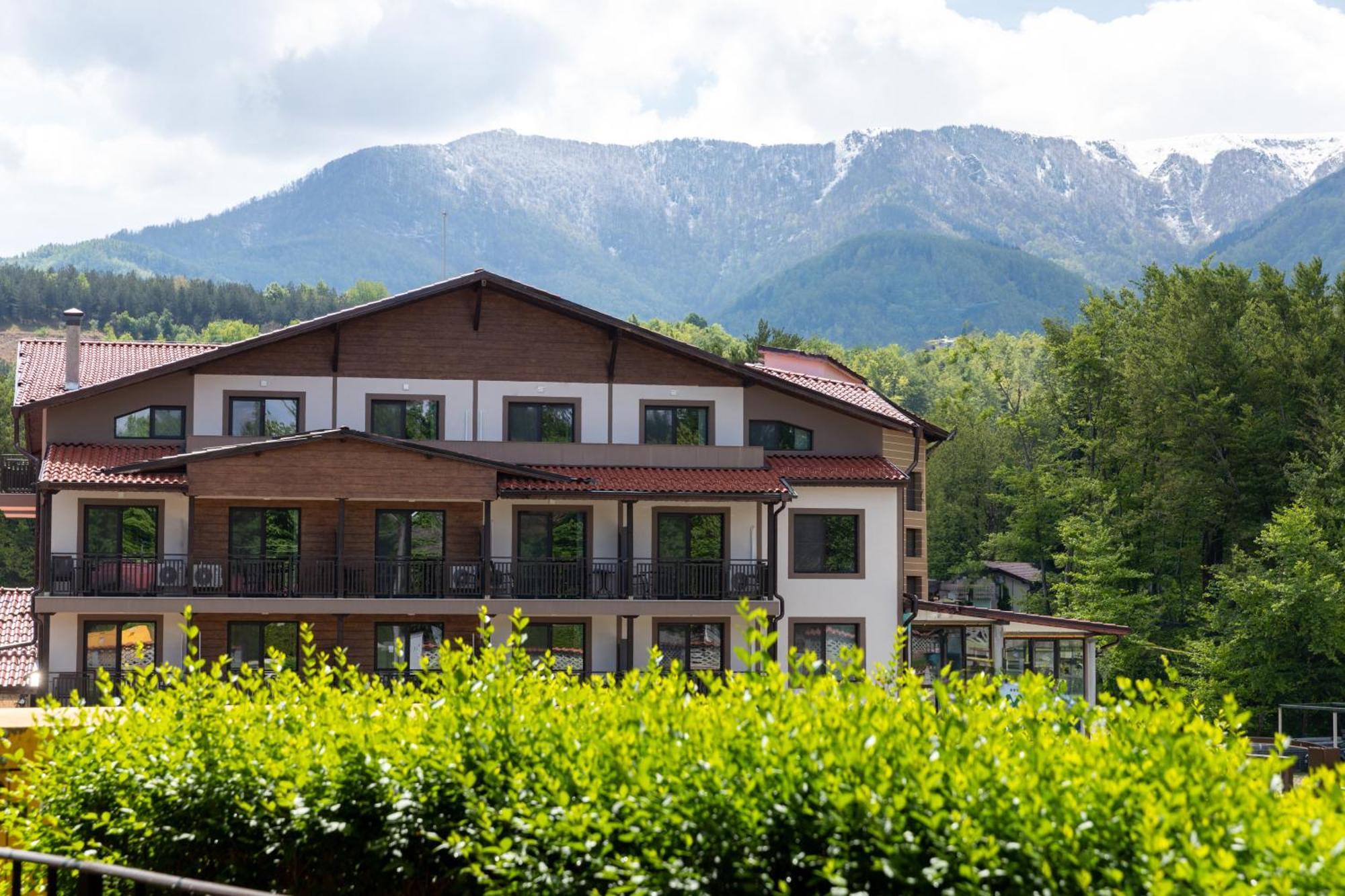 Почивен Комплекс Минкови Бани Varshets (Montana) Exterior foto